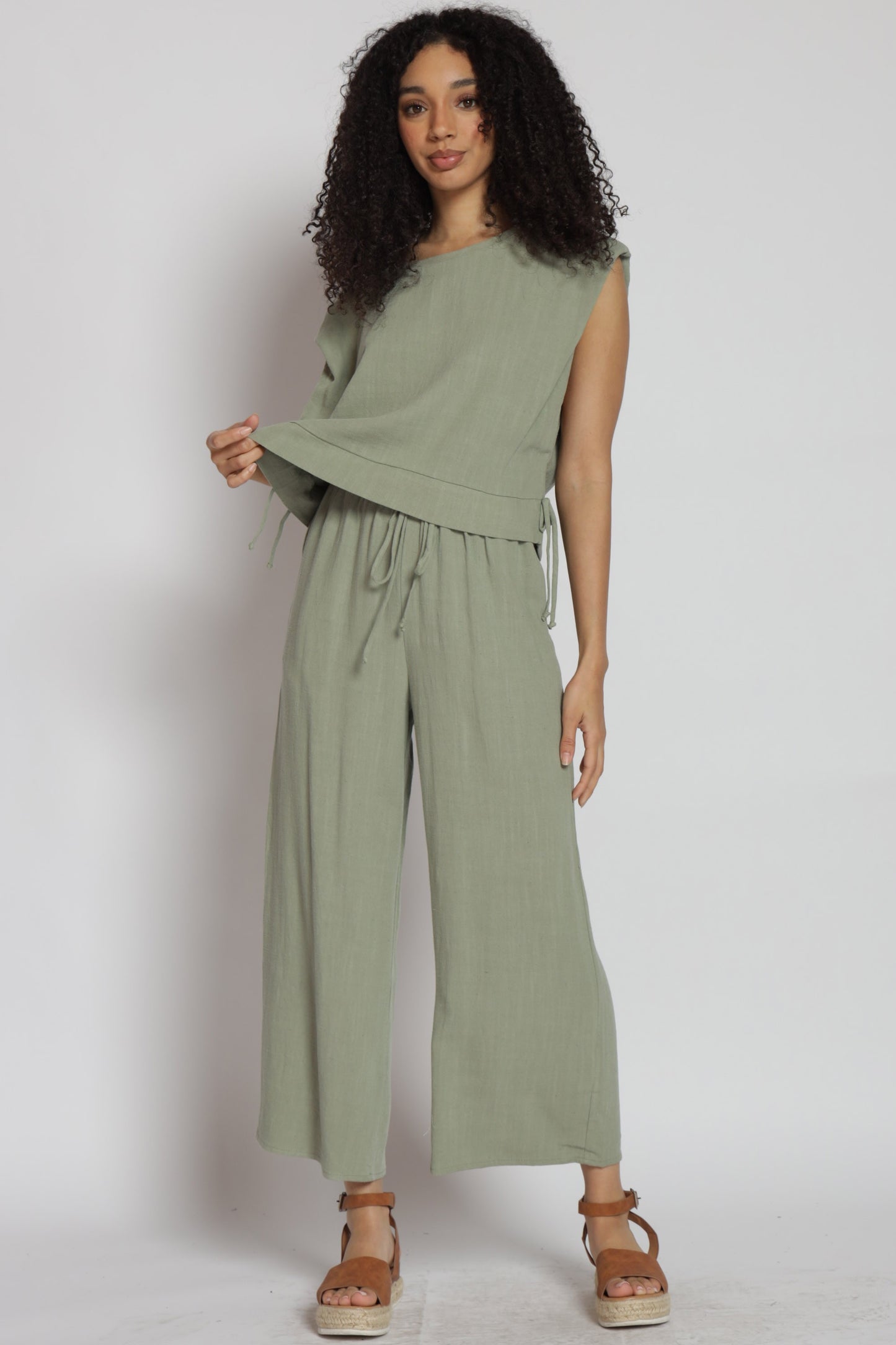 Iselin Linen top and pants set