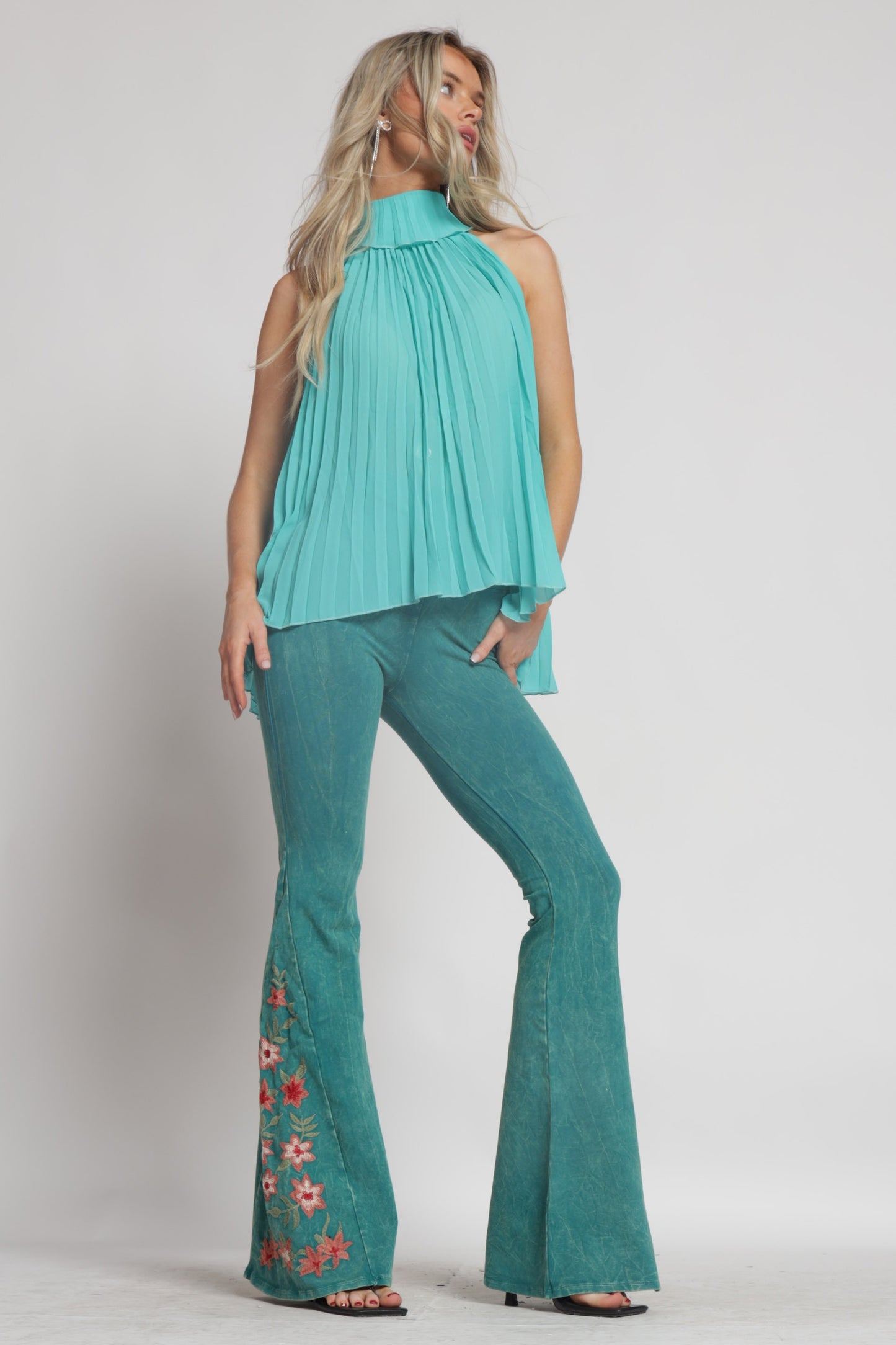 Layla Mineral Washed Embroidery Yoga Pants