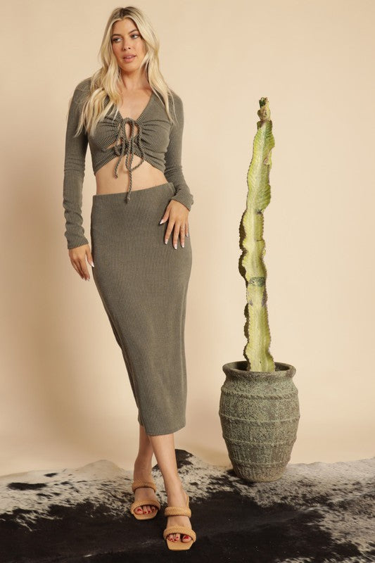 Adjustable Front Bow Detailed Top and Skirt Set