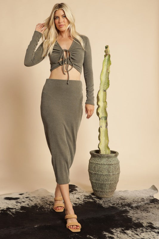 Adjustable Front Bow Detailed Top and Skirt Set