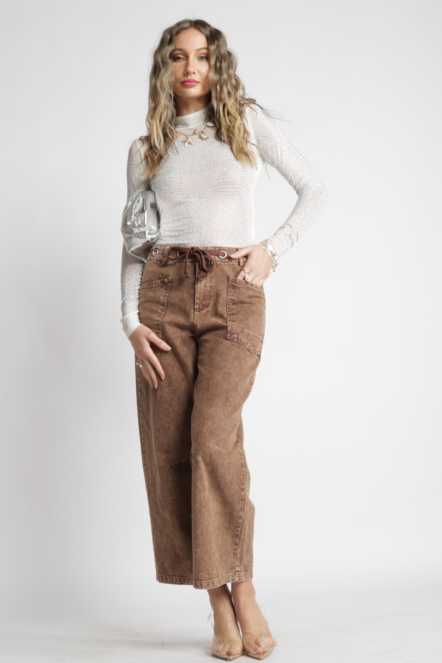 Vintage Washed Mid Rise Barrel Denim Pants