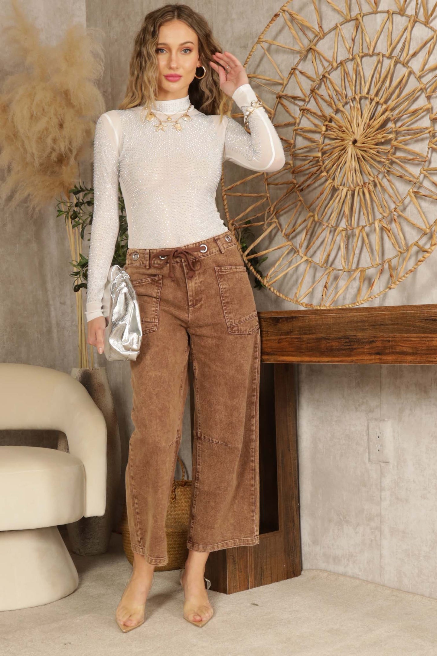 Vintage Washed Mid Rise Barrel Denim Pants