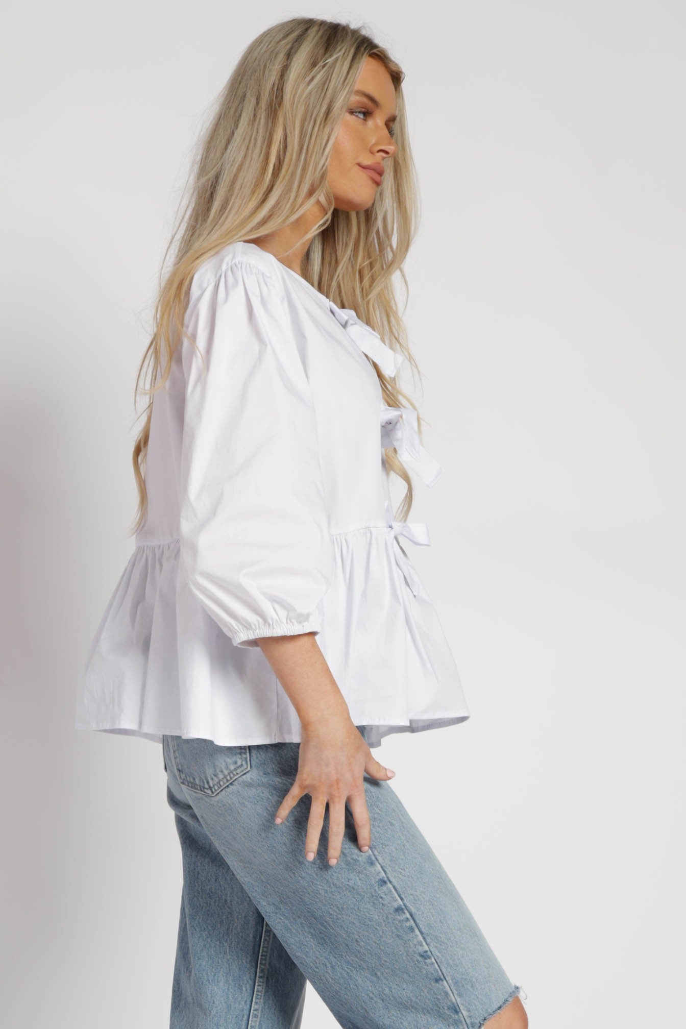 Evelyn Bow detailed Poplin  Puff Sleeves Top