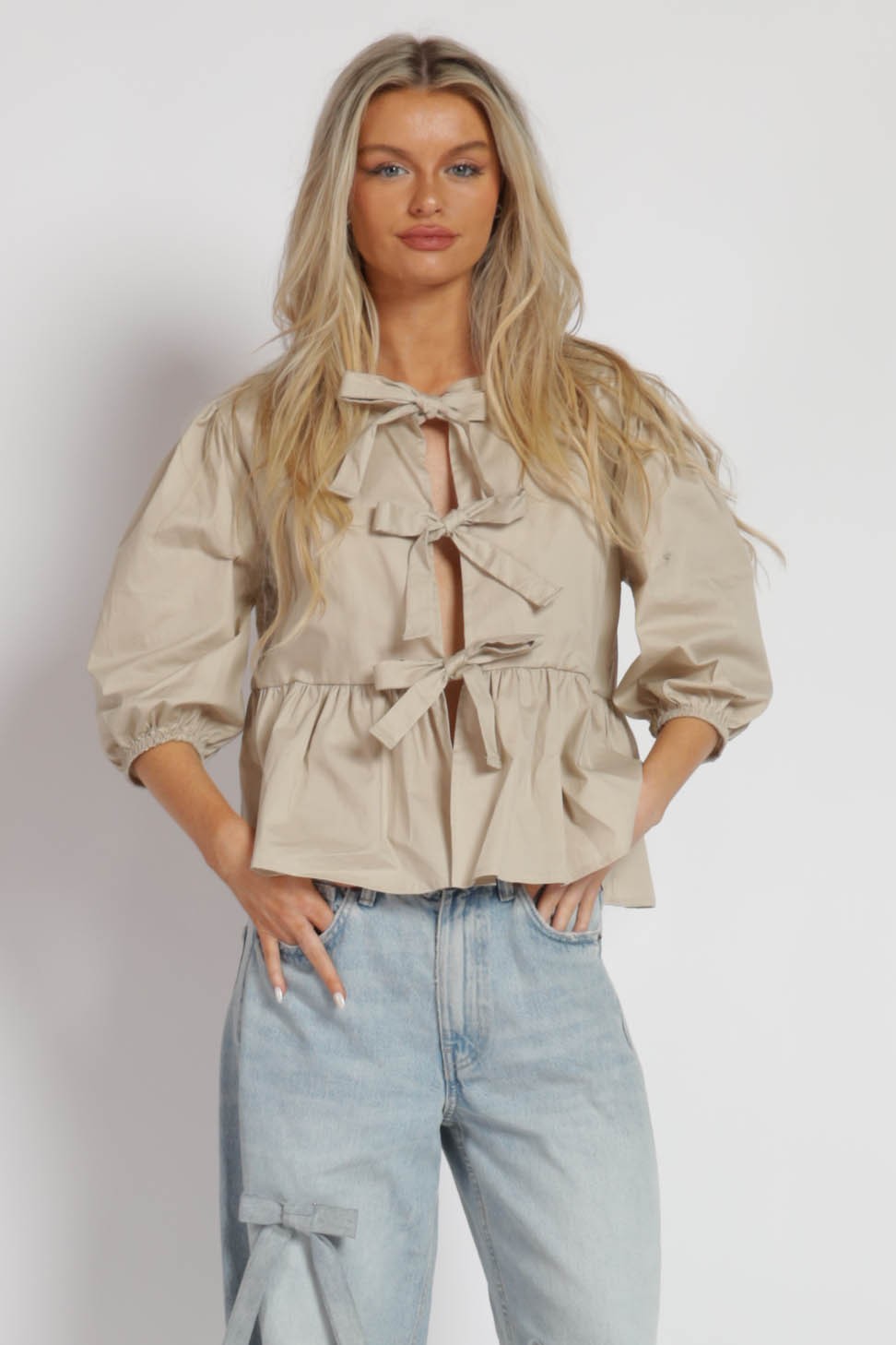 Evelyn Bow detailed Poplin  Puff Sleeves Top