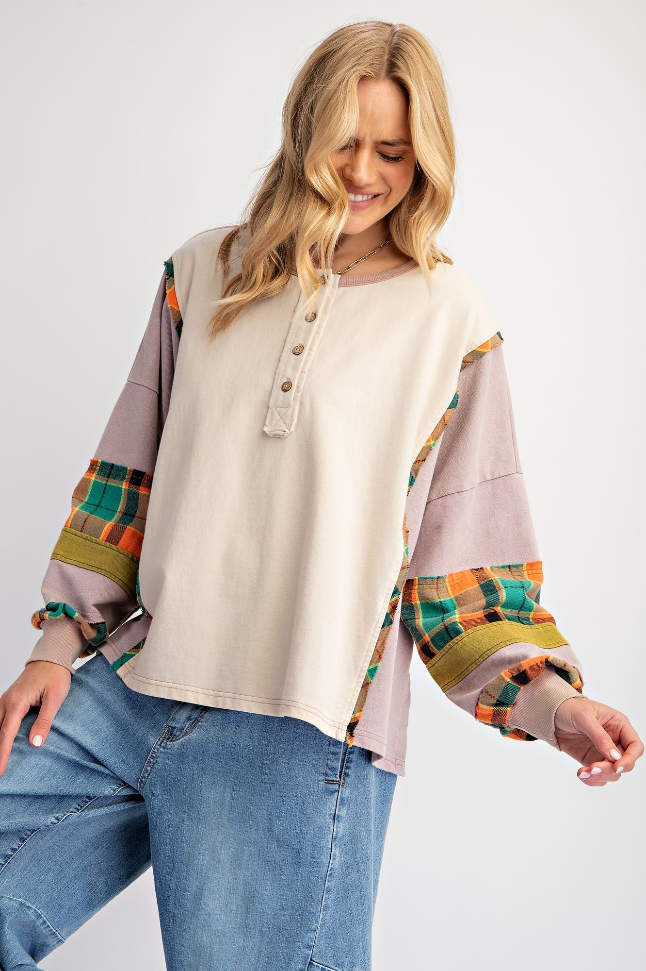 BUTTON FRONT COLOR MIX WASHED TOP