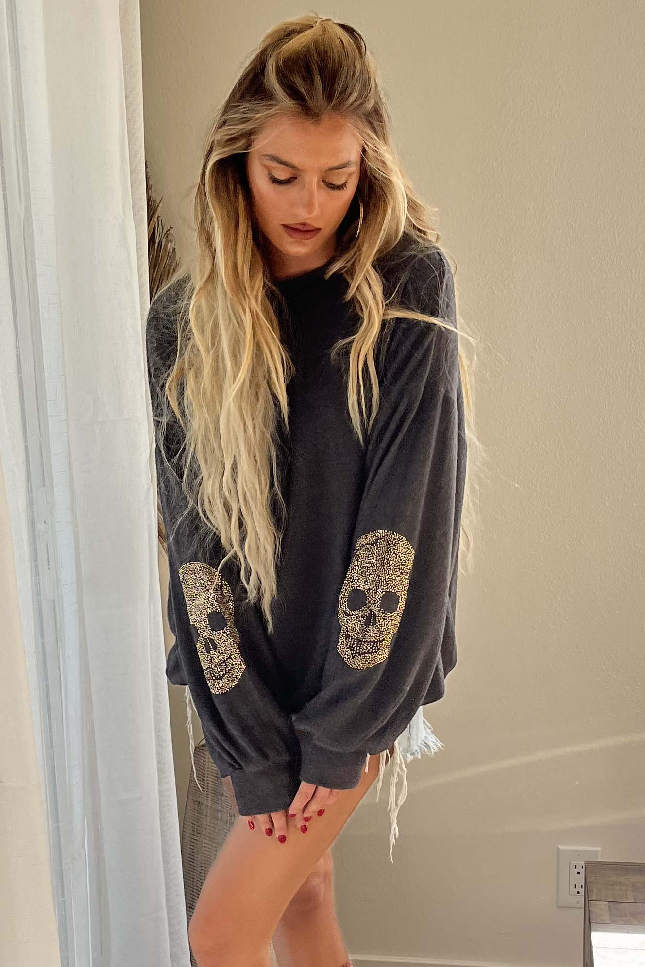 Skull Stud Embellished Sweatshirt